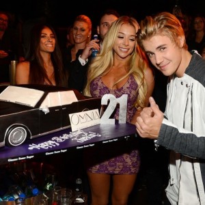 Justin Bieber Busts Unlimited Moves in His New Super Bowl Commercial Justin Bieber Busts Unlimited Moves in His New Super Bowl Commercial